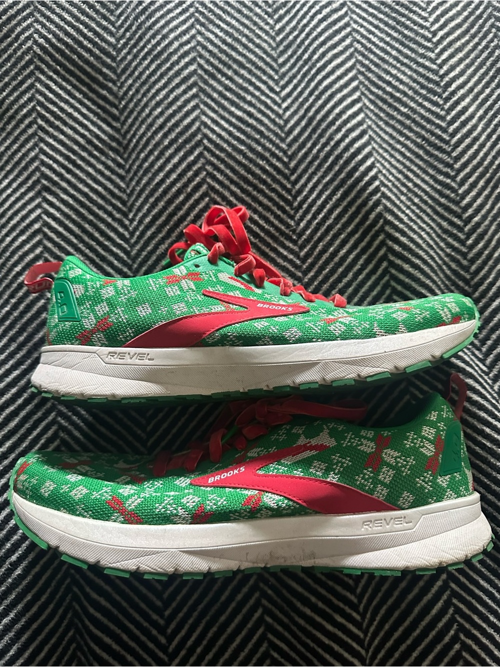 Brooks Green and Red Knit Running Shoe. Ugly Christmas sweater print.